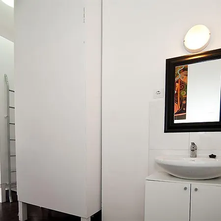 Hotel Nasoni Guest 2*
