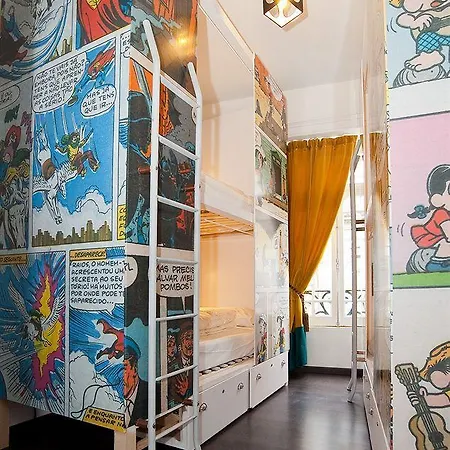 Nasoni Guest Hostel *